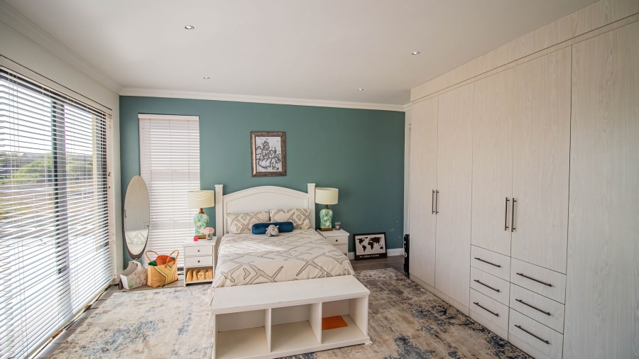 6 Bedroom Property for Sale in Blue Hills Equestrian Estate Gauteng