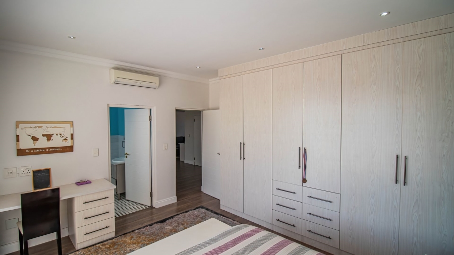 6 Bedroom Property for Sale in Blue Hills Equestrian Estate Gauteng