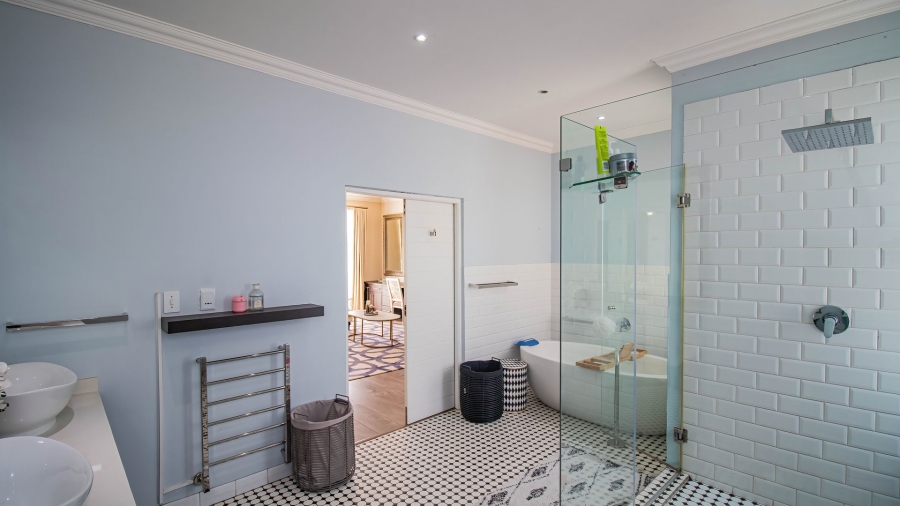 6 Bedroom Property for Sale in Blue Hills Equestrian Estate Gauteng