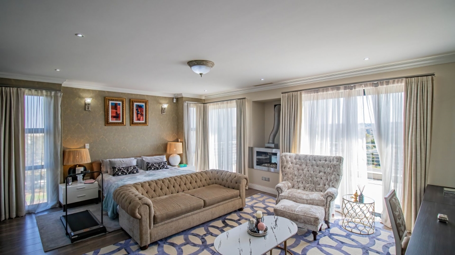 6 Bedroom Property for Sale in Blue Hills Equestrian Estate Gauteng