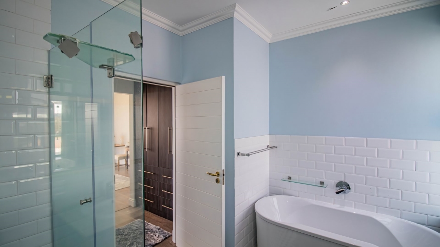 6 Bedroom Property for Sale in Blue Hills Equestrian Estate Gauteng