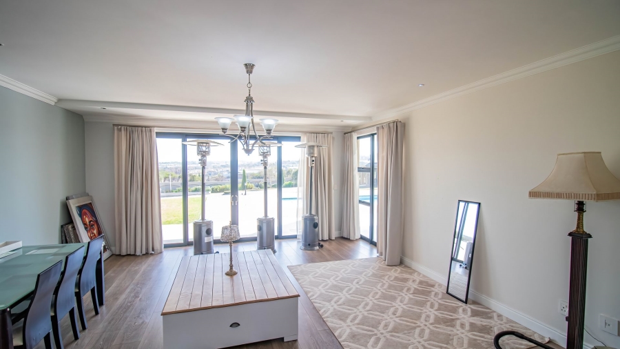 6 Bedroom Property for Sale in Blue Hills Equestrian Estate Gauteng
