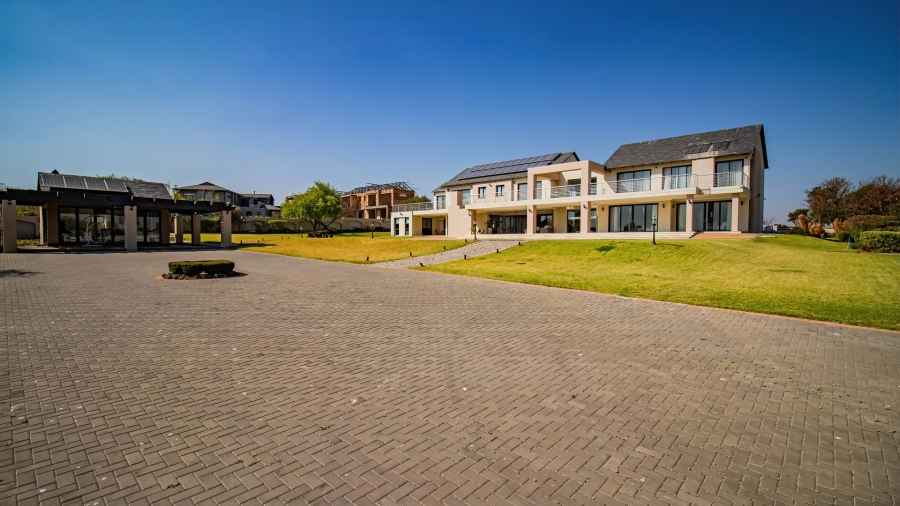 6 Bedroom Property for Sale in Blue Hills Equestrian Estate Gauteng