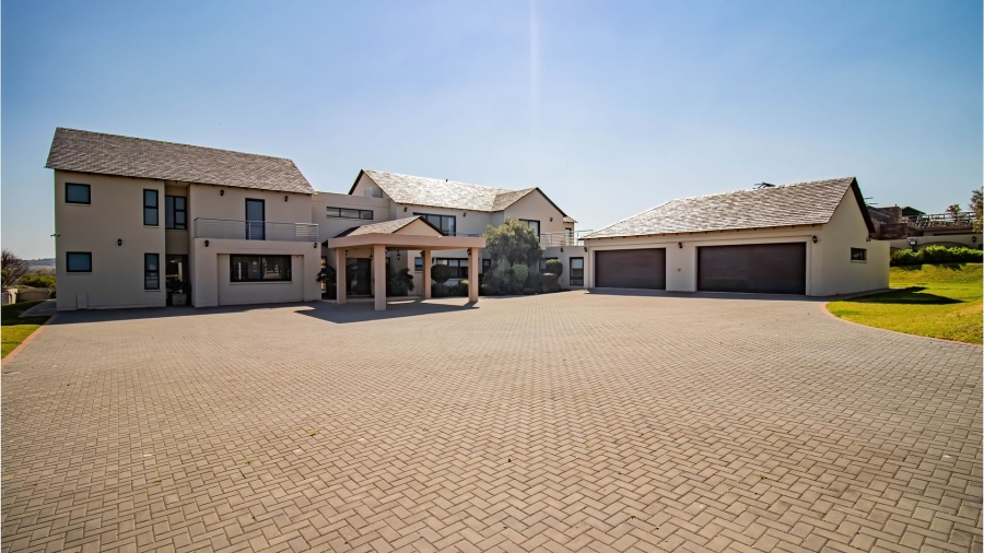6 Bedroom Property for Sale in Blue Hills Equestrian Estate Gauteng