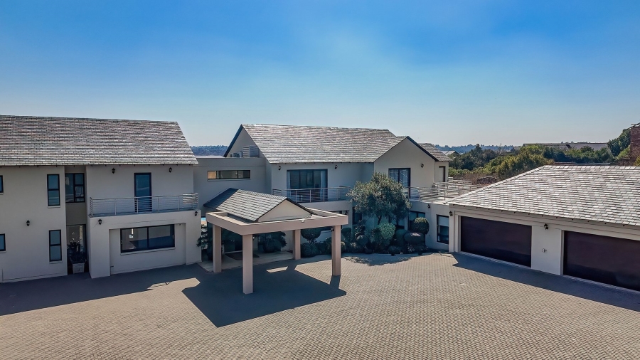 6 Bedroom Property for Sale in Blue Hills Equestrian Estate Gauteng