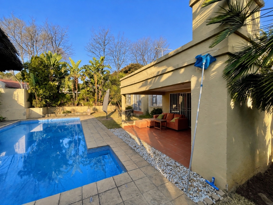 3 Bedroom Property for Sale in Sunninghill Gauteng