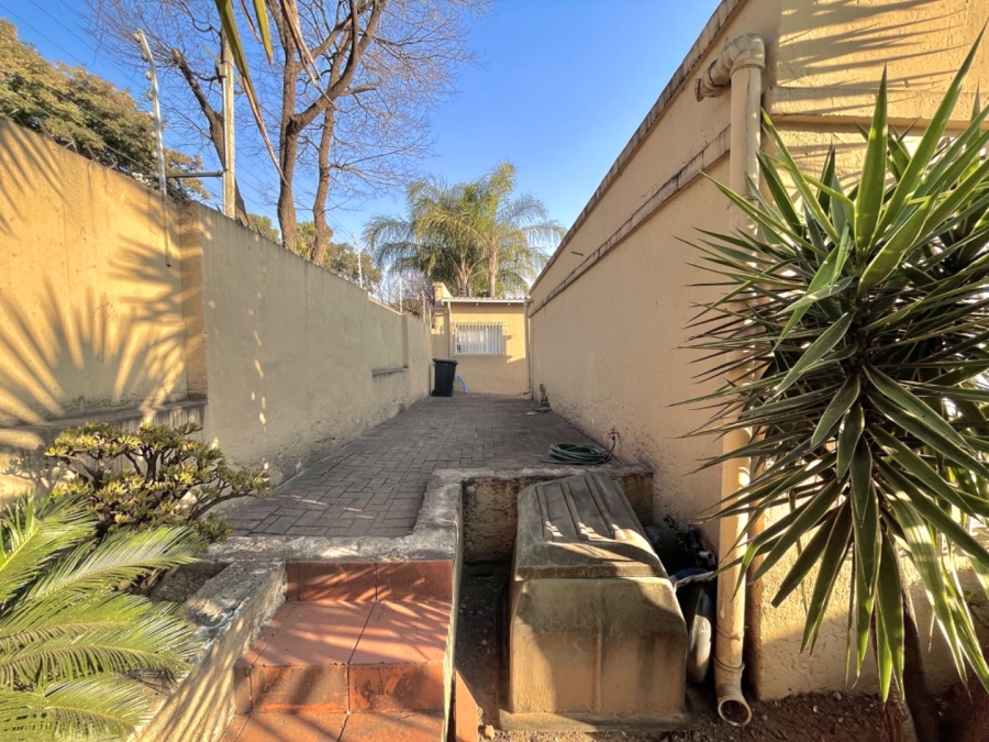 3 Bedroom Property for Sale in Sunninghill Gauteng