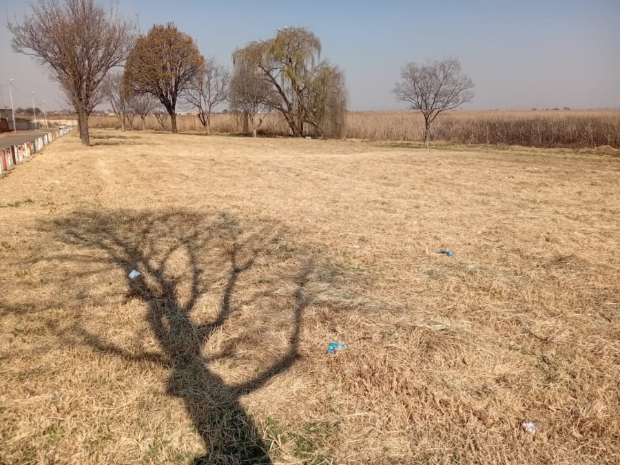 Commercial Property for Sale in Vosloorus Gauteng