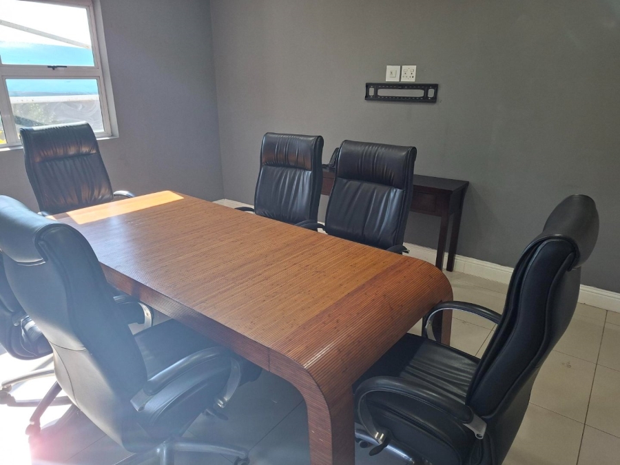 5 Bedroom Property for Sale in Edenvale Central Gauteng