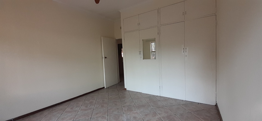 3 Bedroom Property for Sale in Glenvista Gauteng