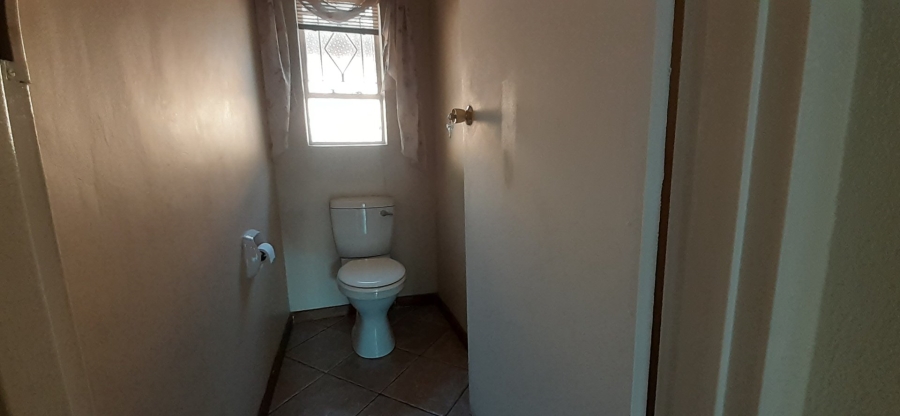 3 Bedroom Property for Sale in Glenvista Gauteng