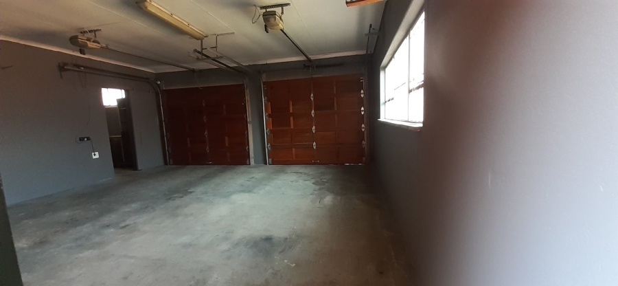 3 Bedroom Property for Sale in Glenvista Gauteng
