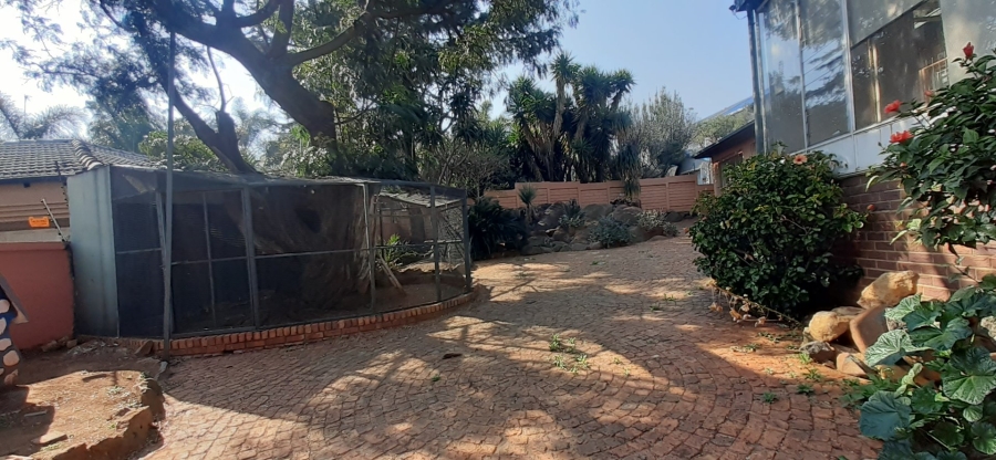 3 Bedroom Property for Sale in Glenvista Gauteng