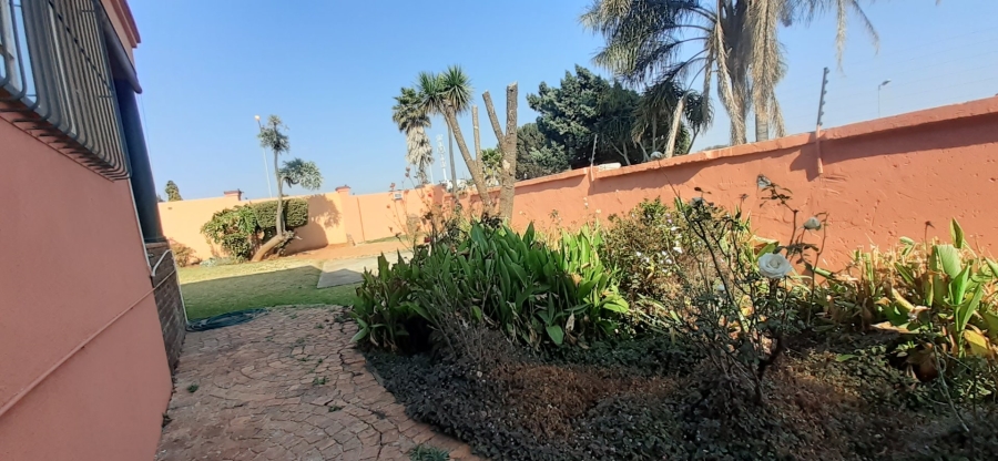 3 Bedroom Property for Sale in Glenvista Gauteng