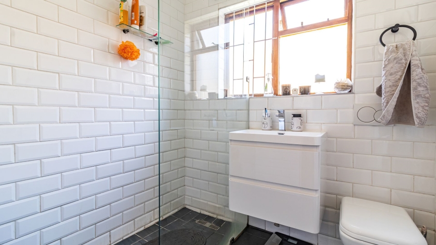 2 Bedroom Property for Sale in Bassonia Gauteng