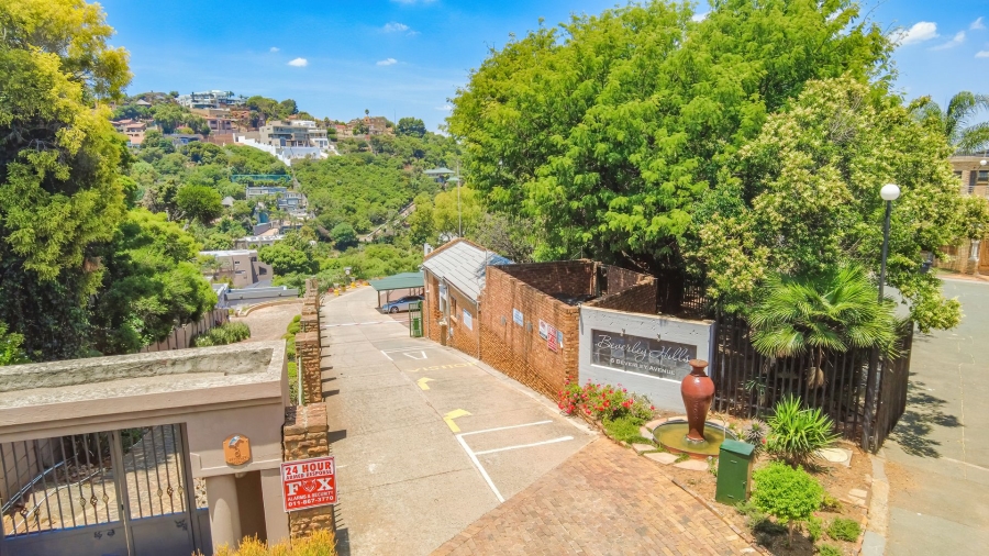 2 Bedroom Property for Sale in Bassonia Gauteng