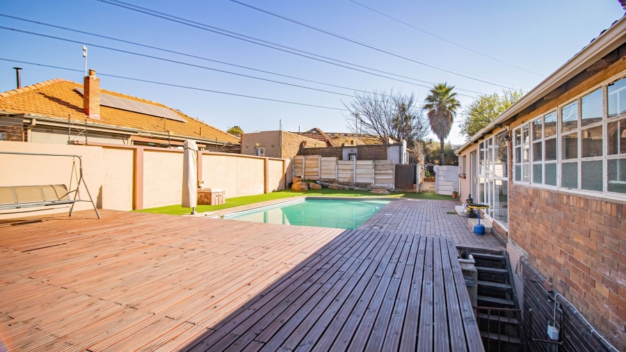 4 Bedroom Property for Sale in Primrose Hill Gauteng