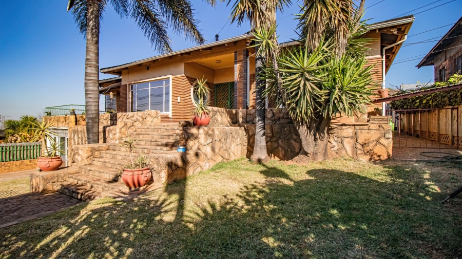 4 Bedroom Property for Sale in Primrose Hill Gauteng