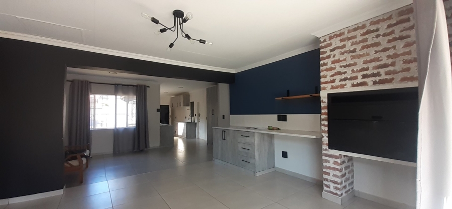 3 Bedroom Property for Sale in Mulbarton Gauteng