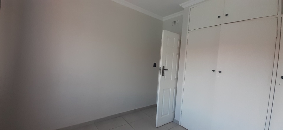 3 Bedroom Property for Sale in Mulbarton Gauteng