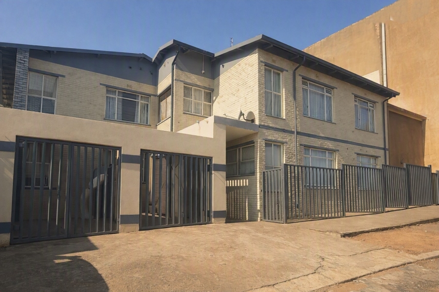 2 Bedroom Property for Sale in Wentworth Park Gauteng