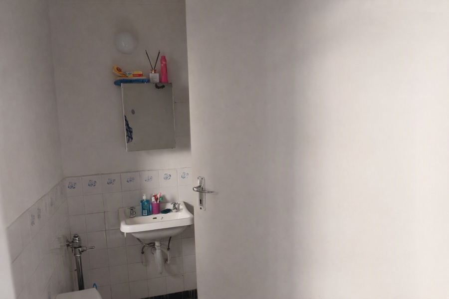 1 Bedroom Property for Sale in Pretoria Central Gauteng