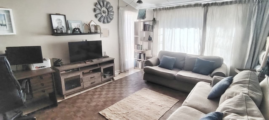 3 Bedroom Property for Sale in Woodmere Gauteng