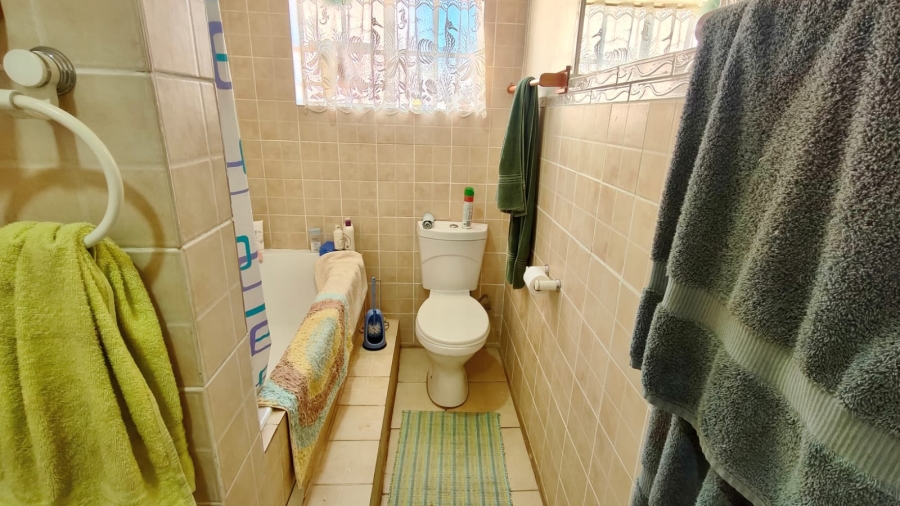 4 Bedroom Property for Sale in Vaal Marina Gauteng
