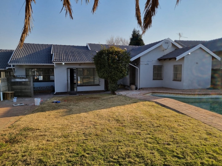 4 Bedroom Property for Sale in Hazelpark Gauteng