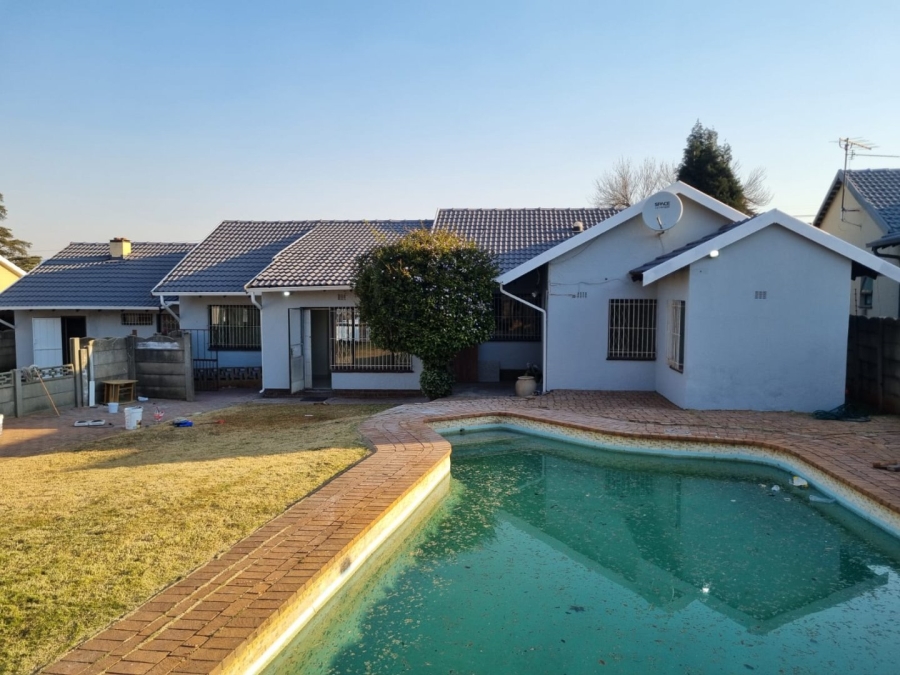 4 Bedroom Property for Sale in Hazelpark Gauteng