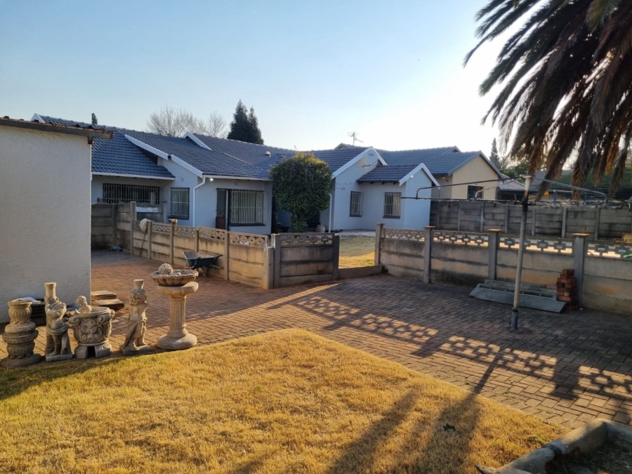 4 Bedroom Property for Sale in Hazelpark Gauteng