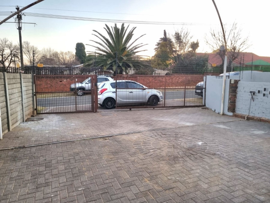 4 Bedroom Property for Sale in Hazelpark Gauteng