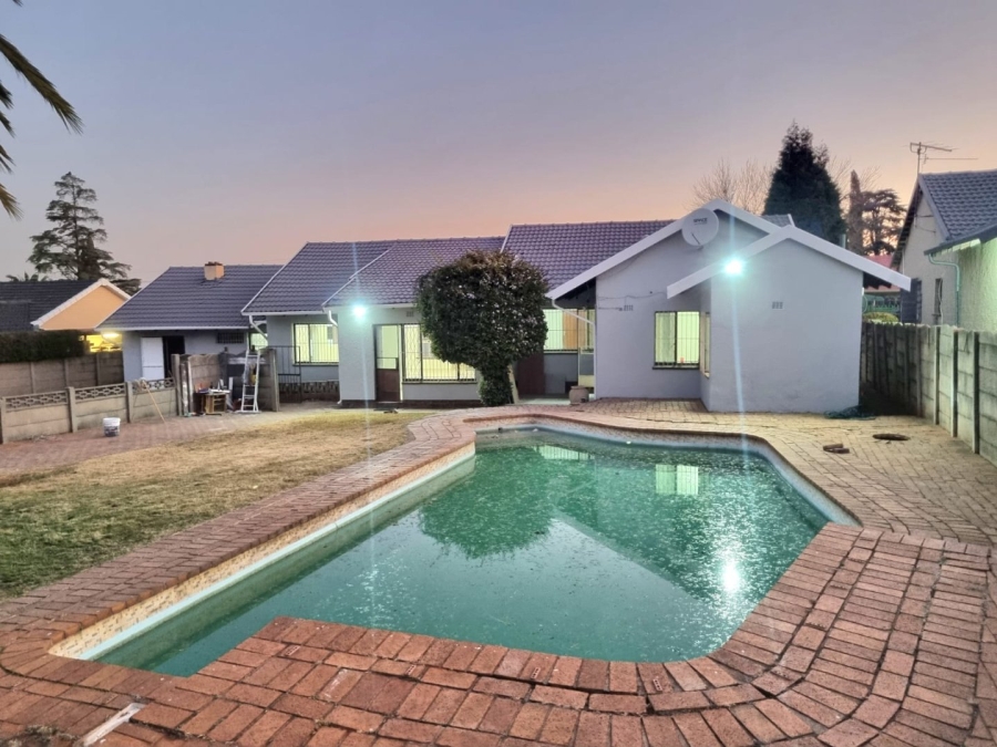 4 Bedroom Property for Sale in Hazelpark Gauteng