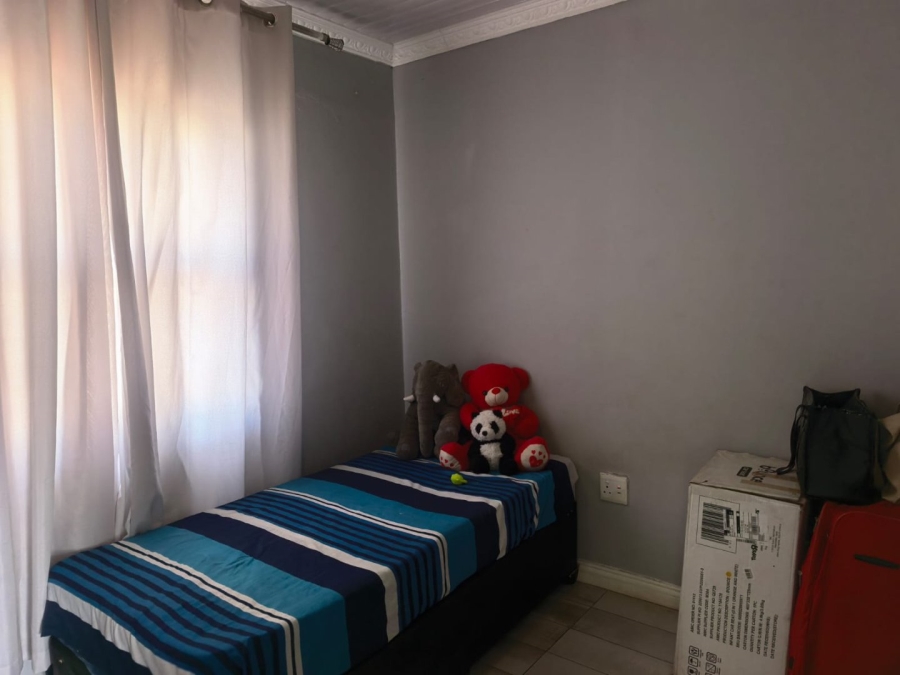 3 Bedroom Property for Sale in Strubenvale Gauteng