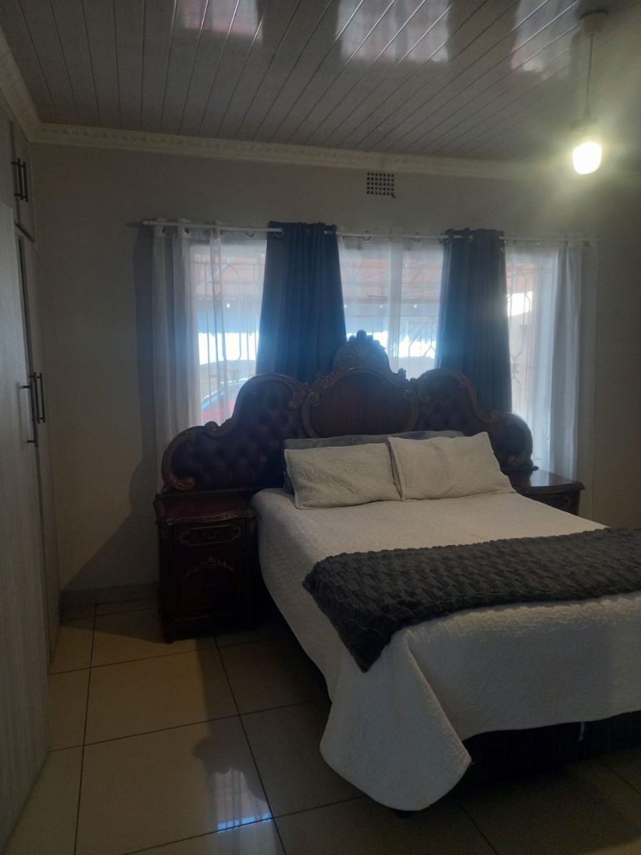 3 Bedroom Property for Sale in Vanderbijlpark SE 6 Gauteng