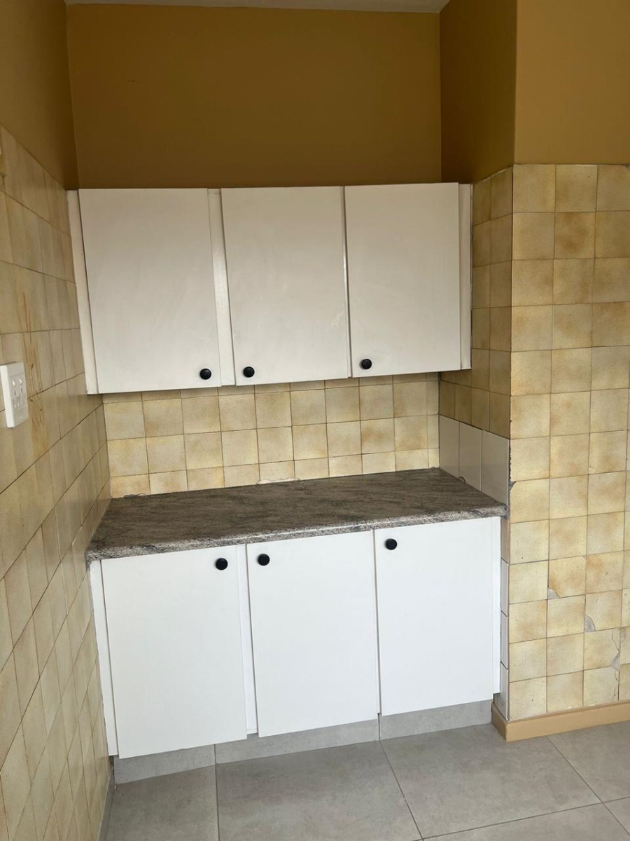 To Let 2 Bedroom Property for Rent in Rosettenville Gauteng