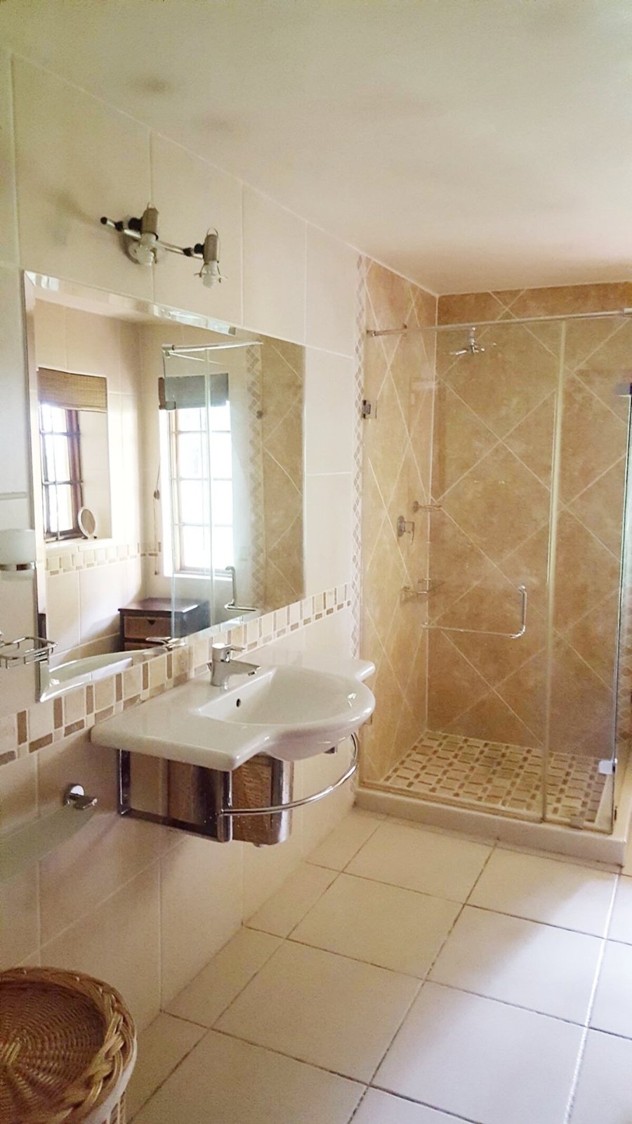 To Let 2 Bedroom Property for Rent in Bedfordview Gauteng