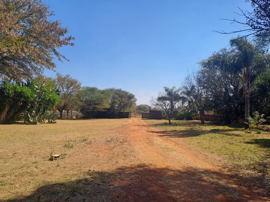 Commercial Property for Sale in Kameeldrift East Gauteng