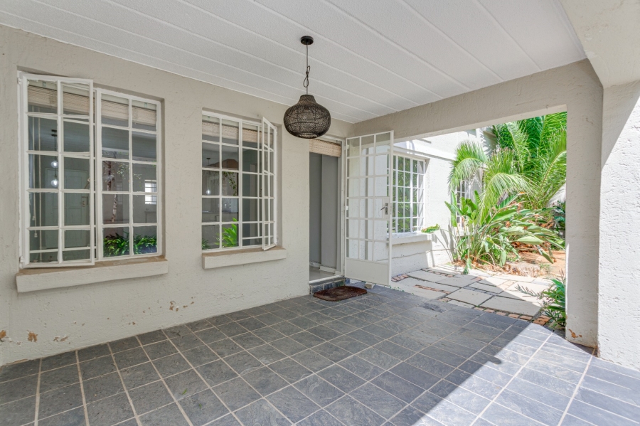 To Let 2 Bedroom Property for Rent in Morningside Gauteng