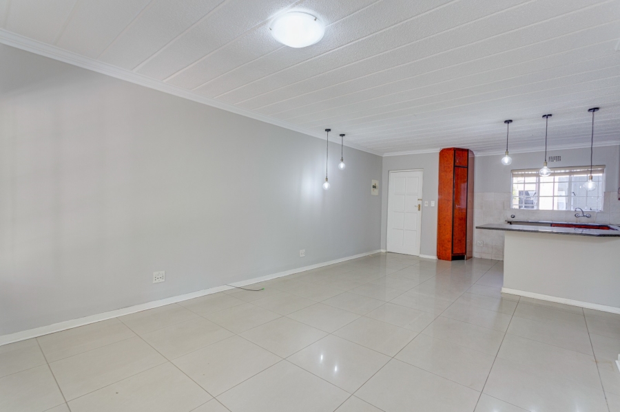 To Let 2 Bedroom Property for Rent in Morningside Gauteng