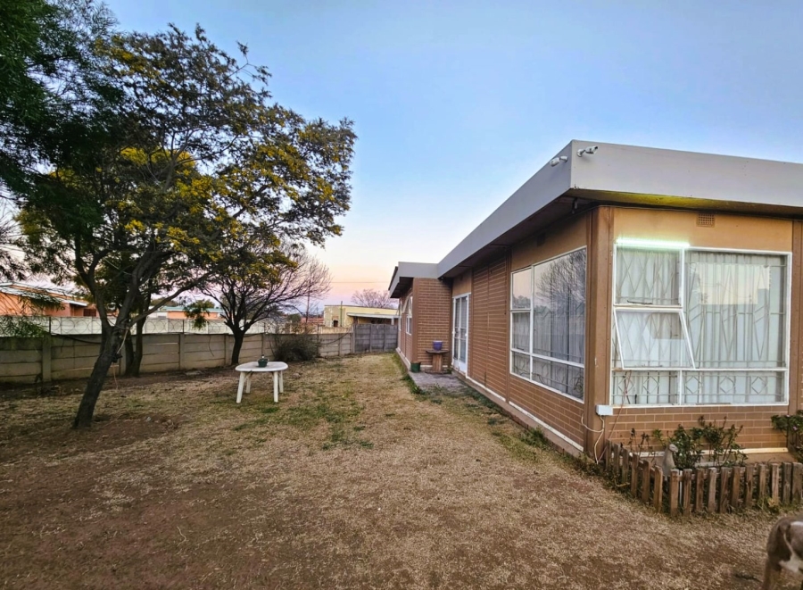 3 Bedroom Property for Sale in Glenvarloch Gauteng