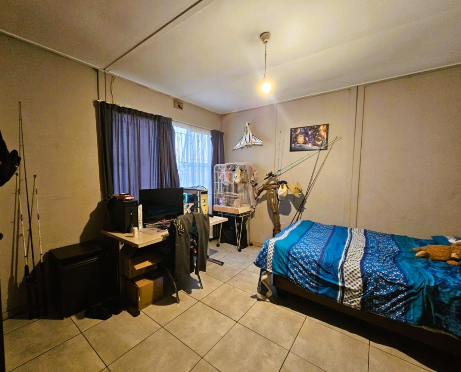 3 Bedroom Property for Sale in Glenvarloch Gauteng