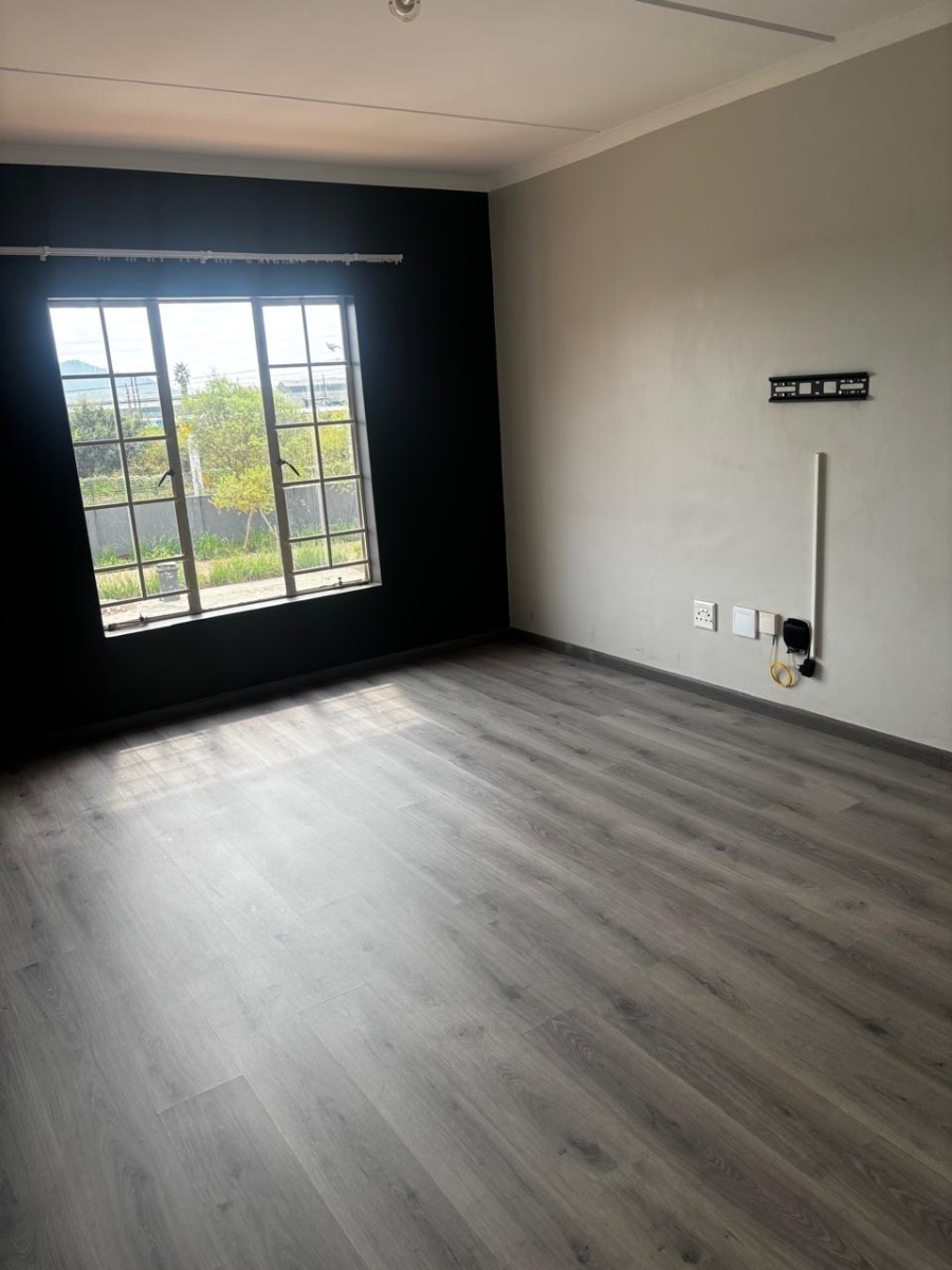1 Bedroom Property for Sale in Pretoria North Gauteng