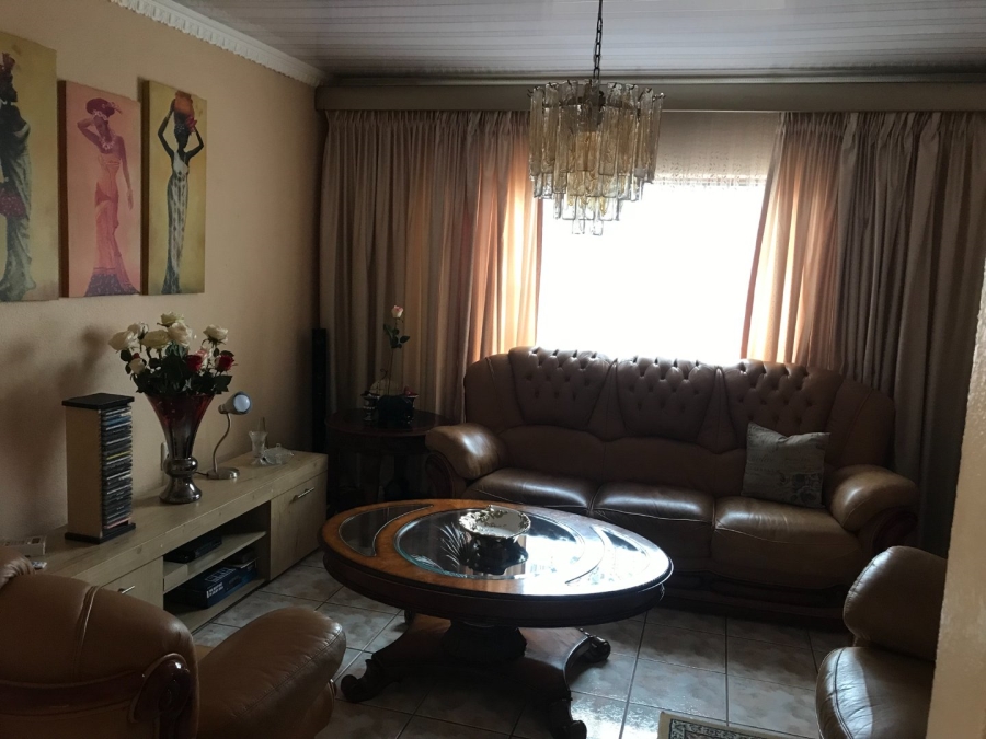 3 Bedroom Property for Sale in Kagiso Gauteng