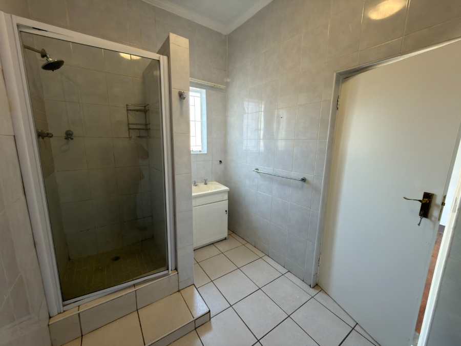 4 Bedroom Property for Sale in The Hill Gauteng