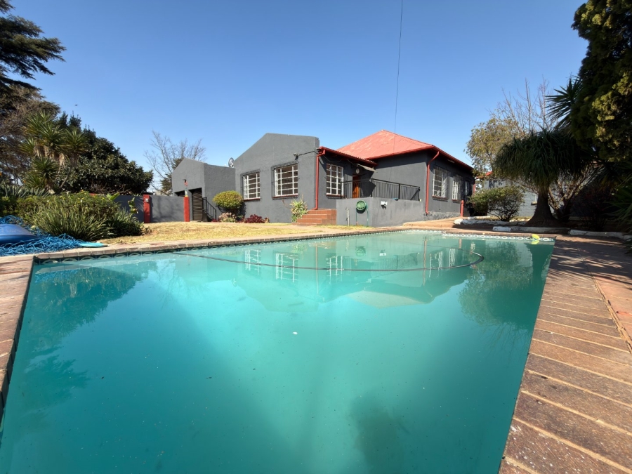 4 Bedroom Property for Sale in The Hill Gauteng