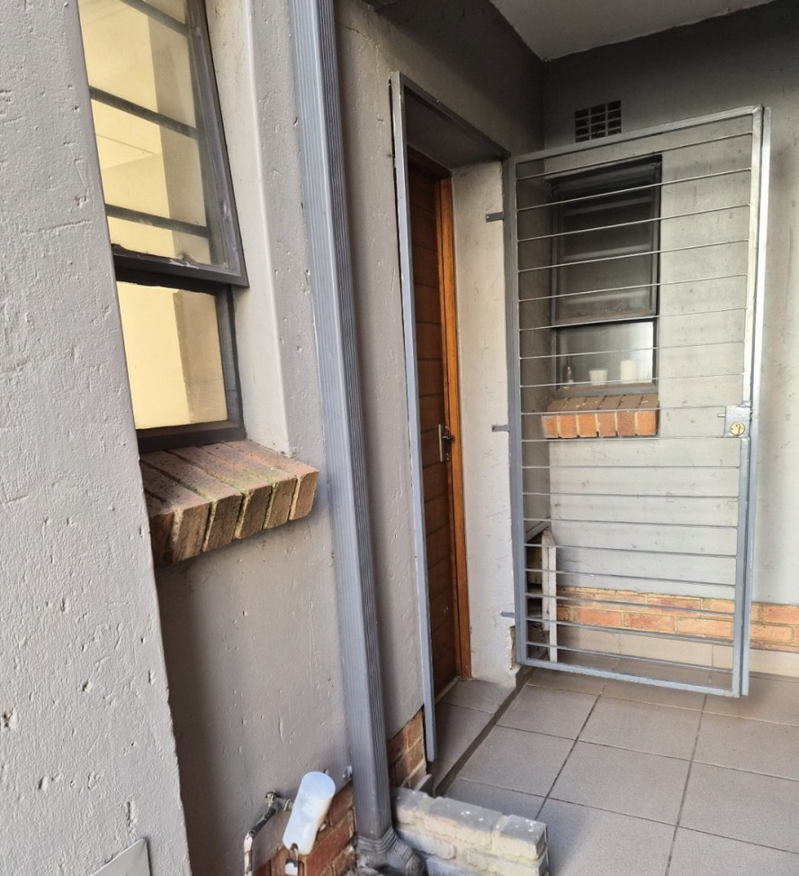 2 Bedroom Property for Sale in Klipfontein Gauteng
