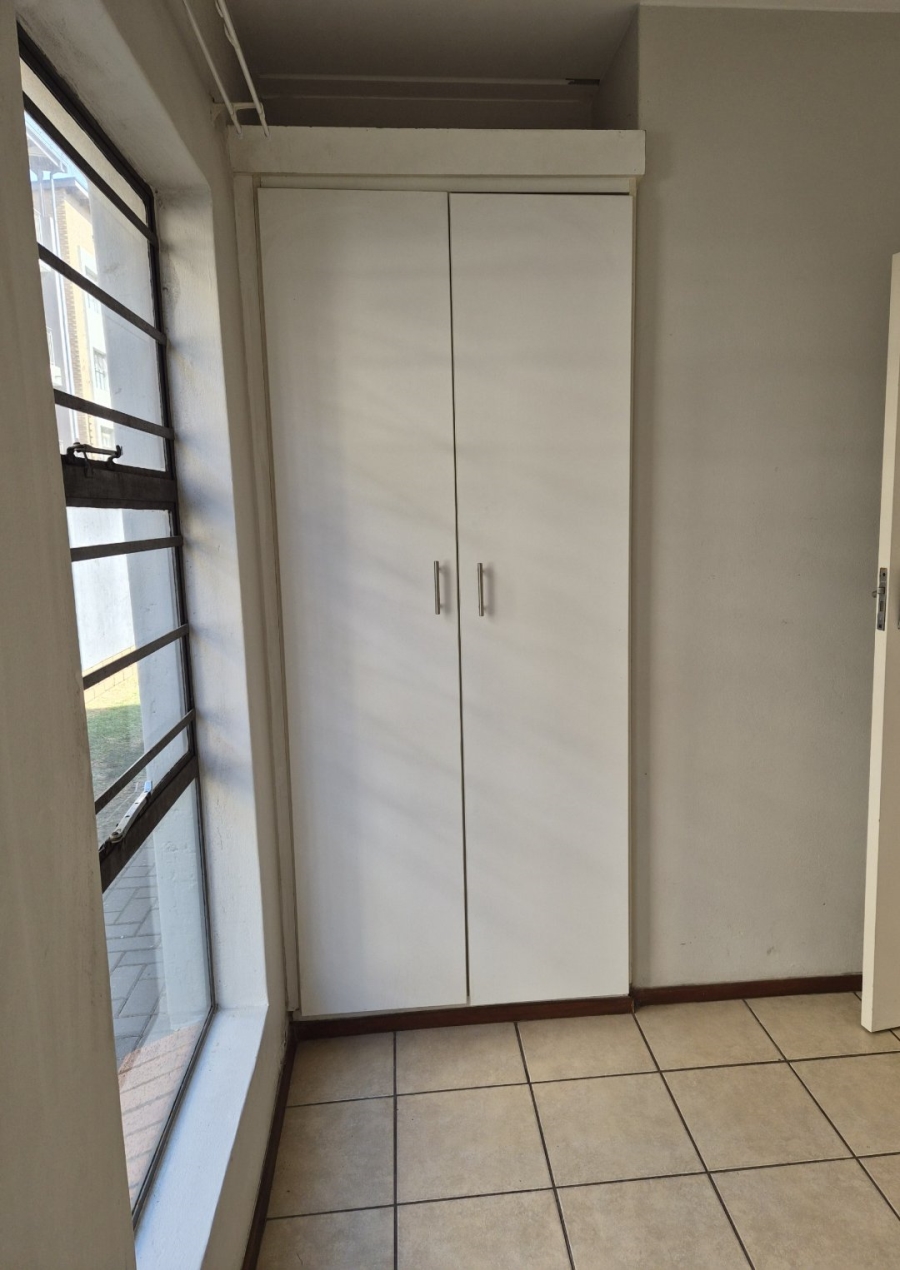 2 Bedroom Property for Sale in Klipfontein Gauteng