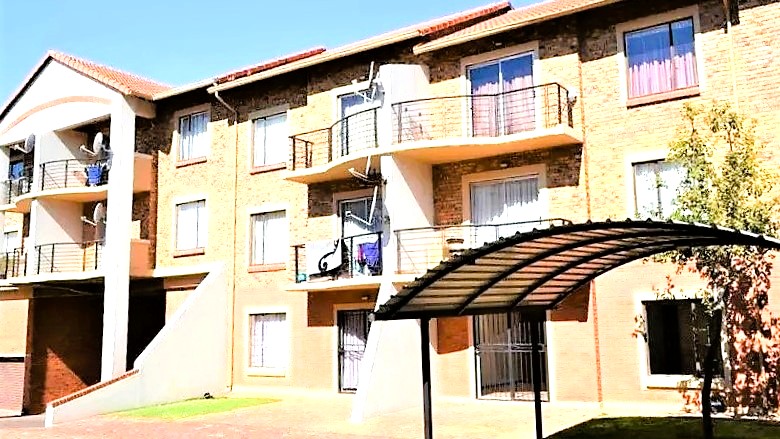 To Let 2 Bedroom Property for Rent in Halfway Gardens Gauteng