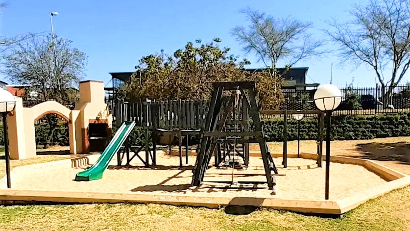 To Let 2 Bedroom Property for Rent in Halfway Gardens Gauteng